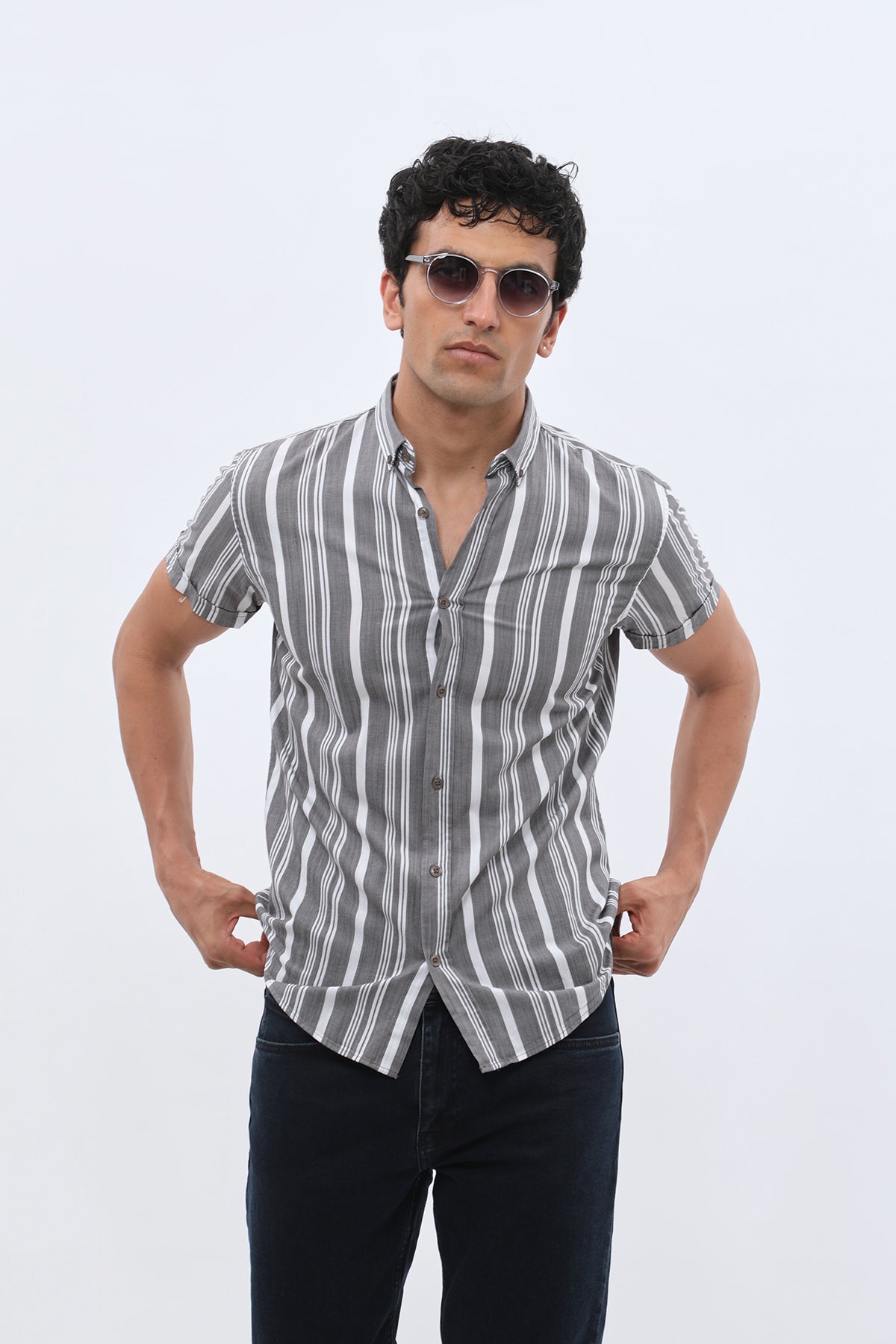 Button-Down Collar Short Sleeve Shirt