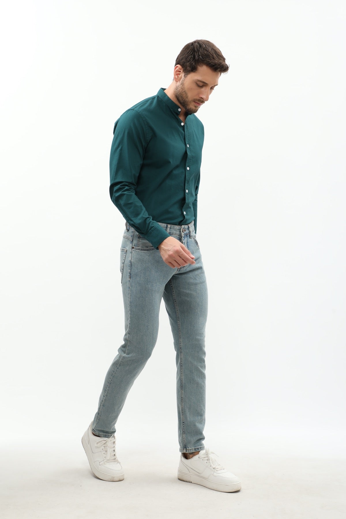 بنطلون جينز DNM UNITED Slim Fit - أزرق باهت عتيق