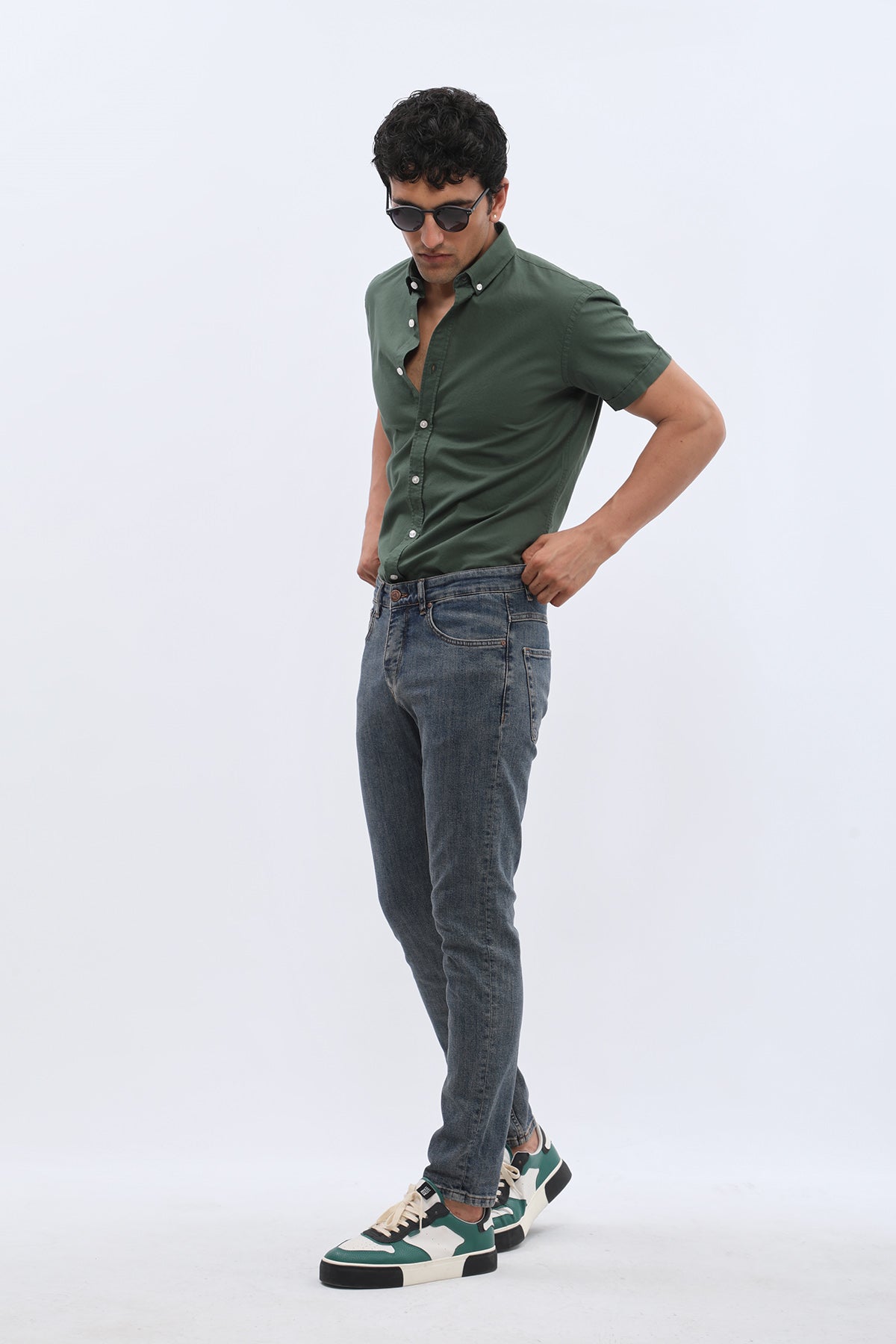 بنطلون جينز DNM UNITED Slim Fit - أزرق باهت عتيق