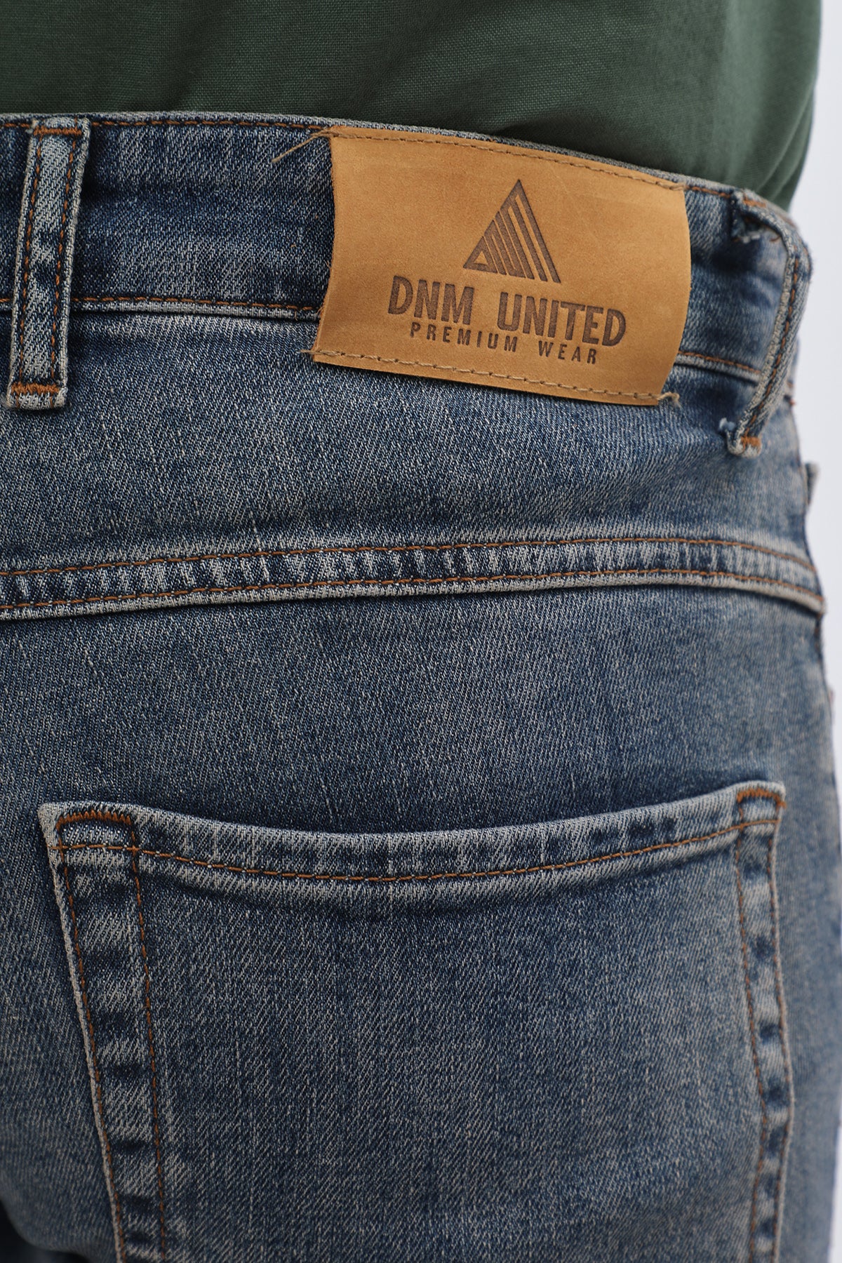 بنطلون جينز DNM UNITED Slim Fit - أزرق باهت عتيق