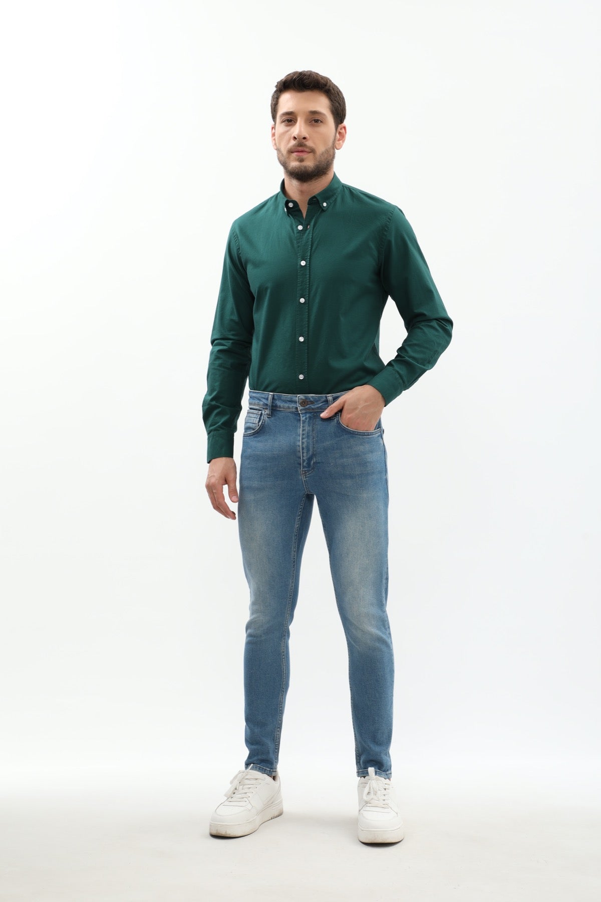 جينز جينز بقصة Slim Fit من JEANSPRO - أسود