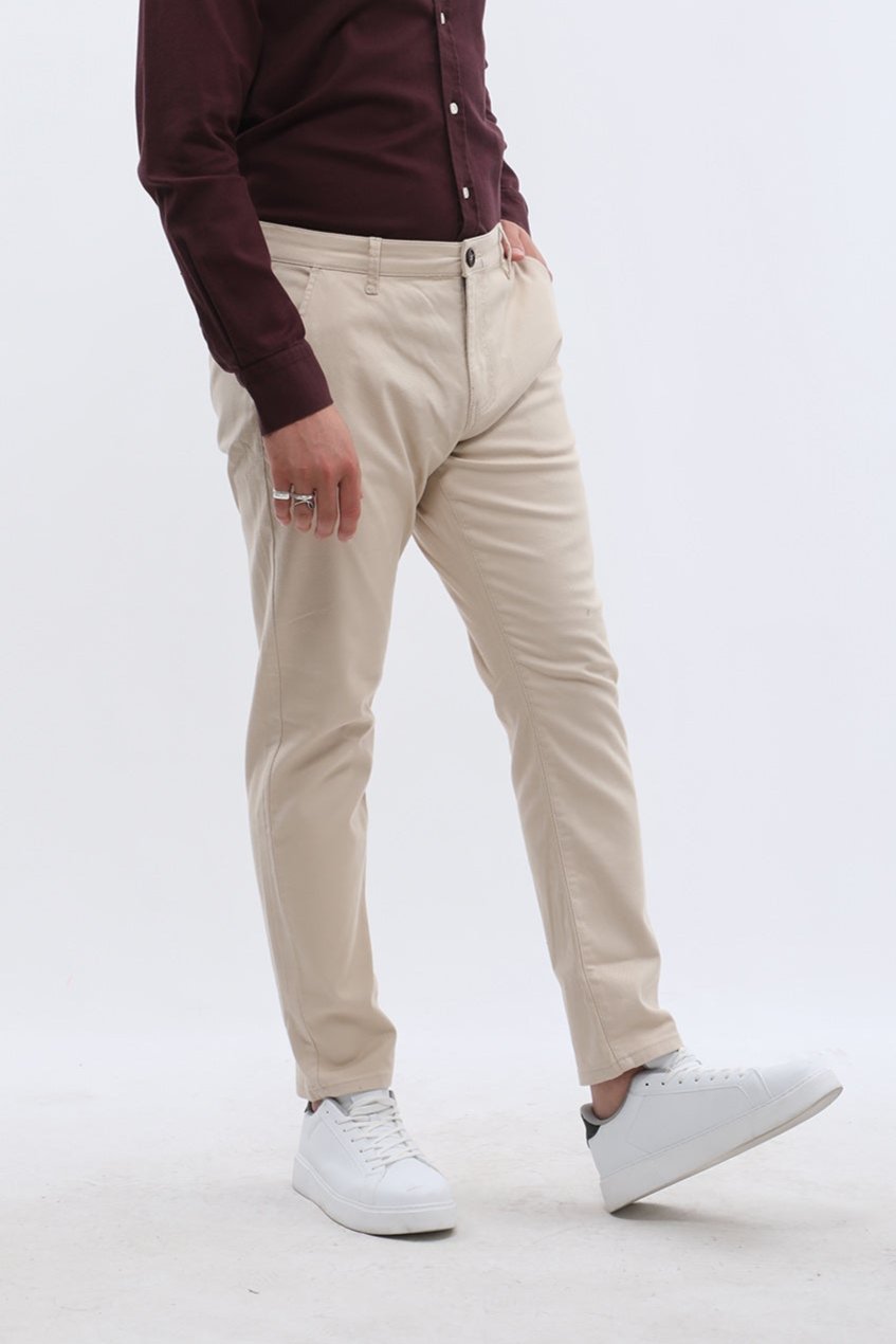 بنطلون جينزبرو قطني بقصّة Slim Fit Chino - كريمي