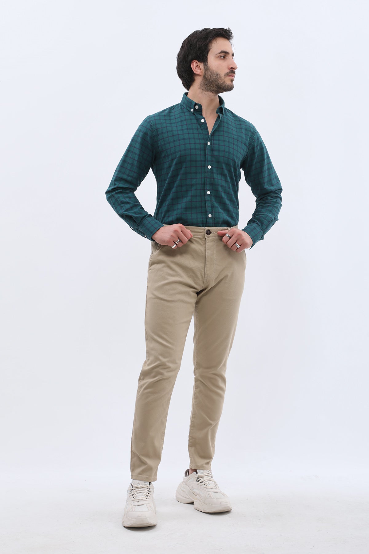 بنطال جينزبرو قطني بقصّة Slim Fit Chino - لون الخردل