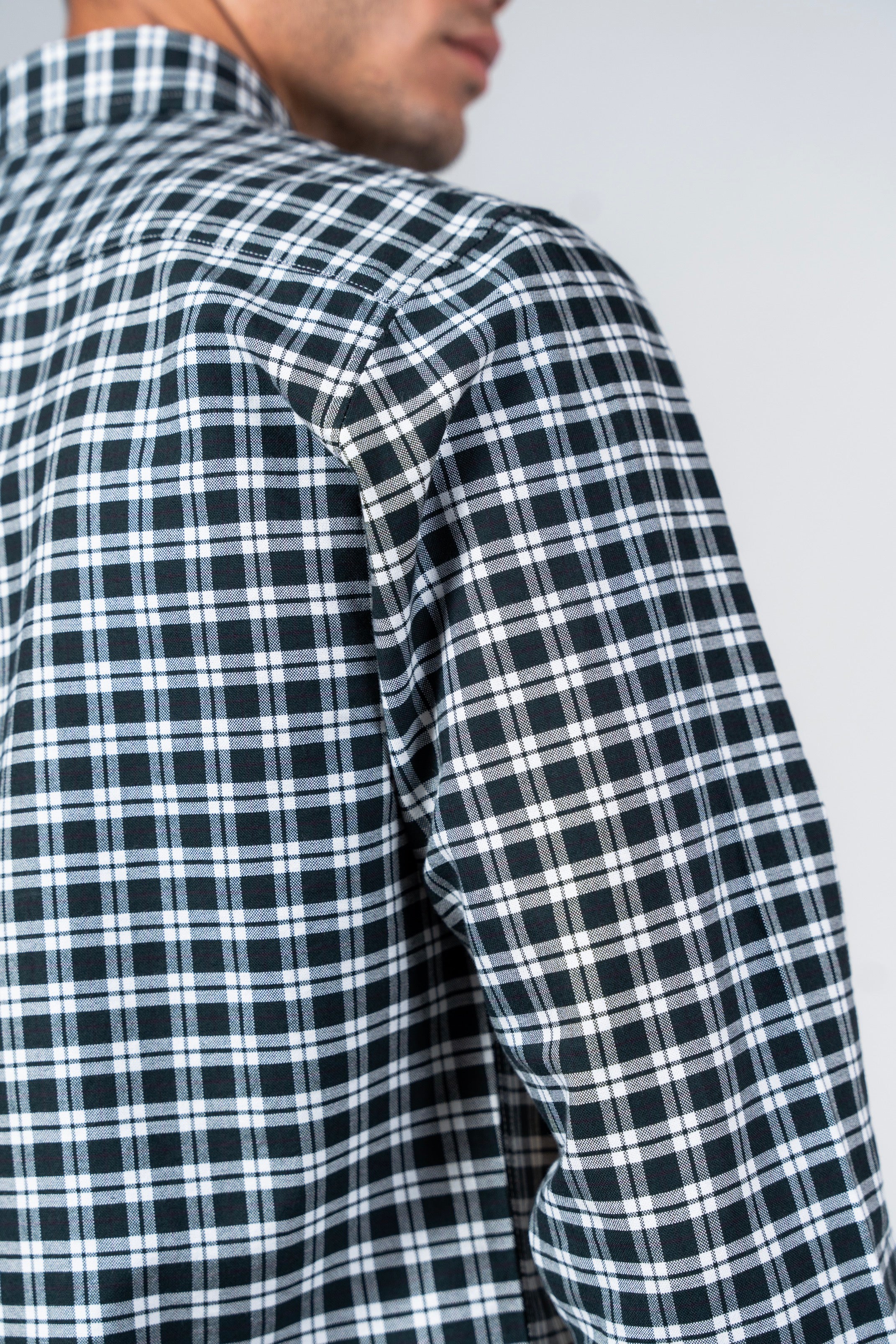 قميص SHIRTS PRO من القطن بأكمام طويلة وقصّة أنيقة وأزرار - أخضر من Gables Checkers